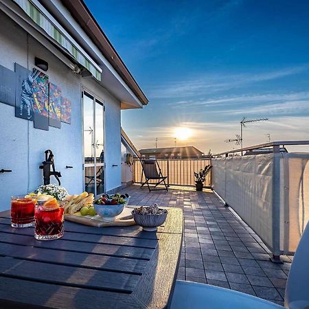 Il Terrazzo Sul Tramonto Apartment Bastiglia Екстериор снимка