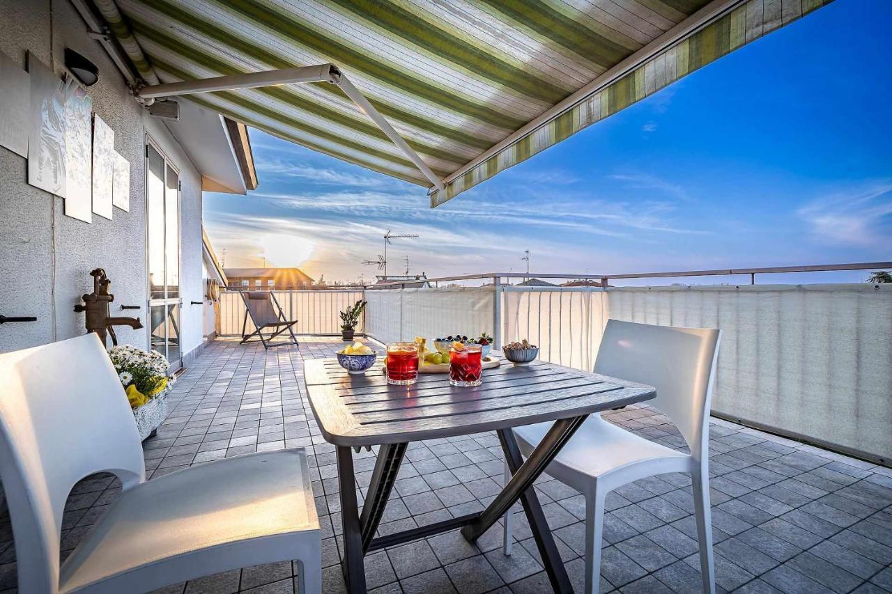 Il Terrazzo Sul Tramonto Apartment Bastiglia Екстериор снимка